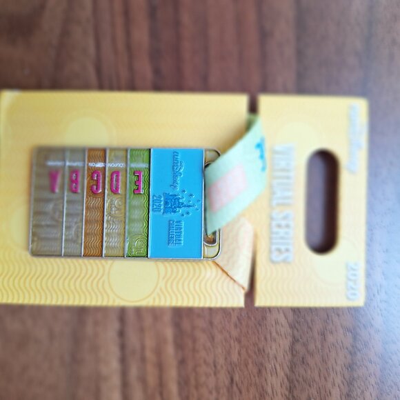 runDisney Virtual Series Challenge Pin 2020 - NEW - Picture 3 of 3